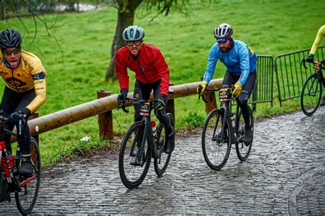 Tour De Flandes 2026 Cicloturista Hotel Carrera Pro Traslados