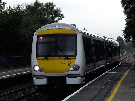 Chiltern Railways Class 172 172103 Passing Northolt Pa Flickr