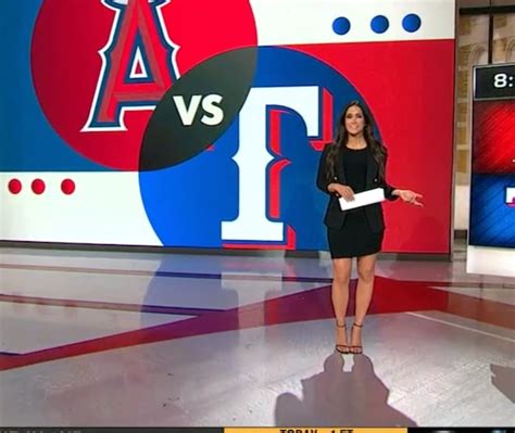 Lauren Shehadi Mlb Network 5 18 22 The Walk R Hot Reporters