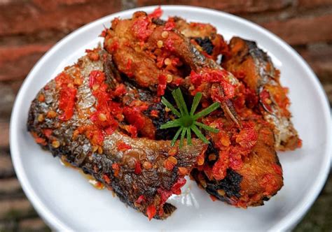 Resep Ikan Patin Bumbu Balado Rasa Khas Minang Yang Kuat