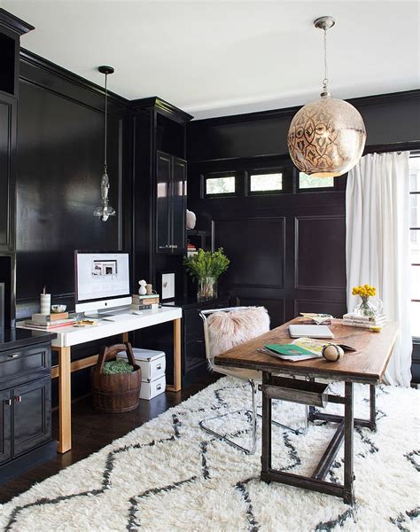 20+ Black And White Office Decorating Ideas