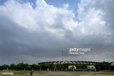 Noida City Skyline Photos and Premium High Res Pictures - Getty Images