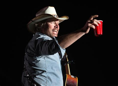 Toby Keith The Rise Of The Red Solo Cup