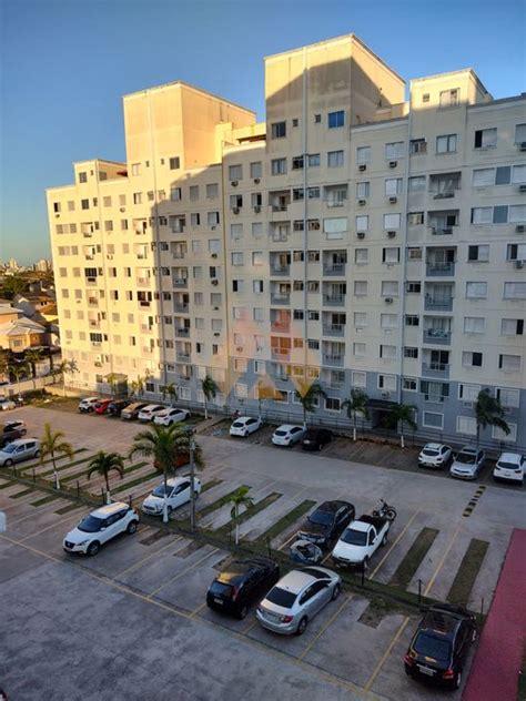 Apartamento na Alameda Raimundo Corrêa 303 Glória em Macaé por R 1