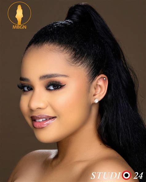 Top 12 Most Beautiful Actresses In Nigeria 2024 NBKomputer