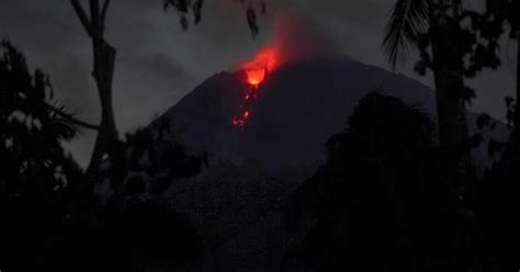 La Erupción Del Volcán Semeru En Indonesia Deja Ya Al Menos 34 Muertos