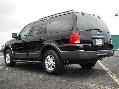 2005 Ford Expedition - Information and photos - MOMENTcar