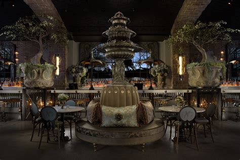 Lisa Vanderpump's Vanderpump à Paris Restaurant Opens in Las Vegas