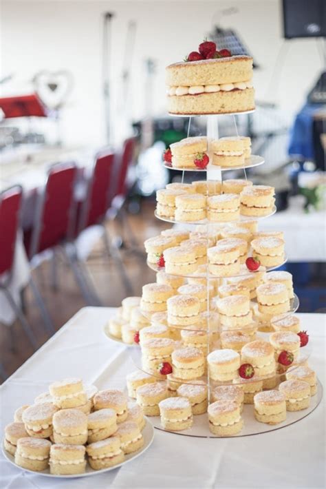 Ideias De Naked Cake Para Decorar Sua Mesa De Casamento Enoivado