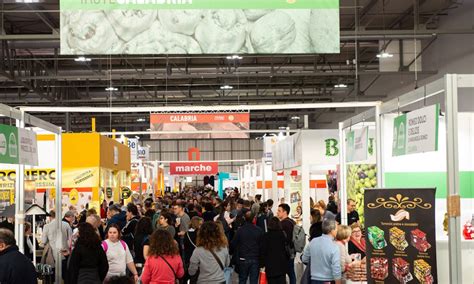 Artigiano In Fiera Successo A Milano Per I Maestri Reggini