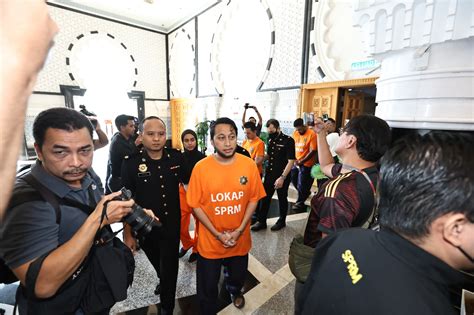 Influencer Couple Others Remanded To Assist Maccs Probe Into Rm M