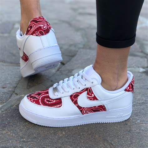 Nike Air Force One Custom Bandana Rossa LLAB Scarpe Personalizzate