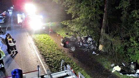 Vier Verletzte Bei Autounfall Im Landkreis Rotenburg Ndr De