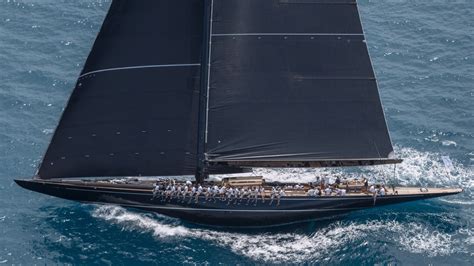 J H Lionheart Sailed To Victory In A Six Yacht Strong J Class Fleet At