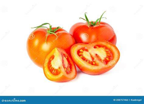 Tomates Rojos Con Rodajas Aisladas En Blanco Tomate Rojo Jugoso Foto