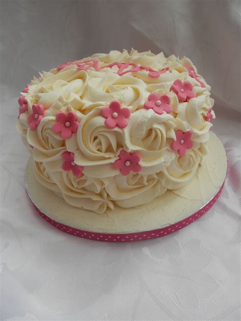 A Very Quick Last Minute Cake With Butter Cream Rose Swirls And Flower