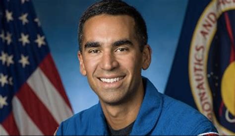 Indian American Astronaut Among 18 In Nasas Manned Moon Mission Daily Excelsior