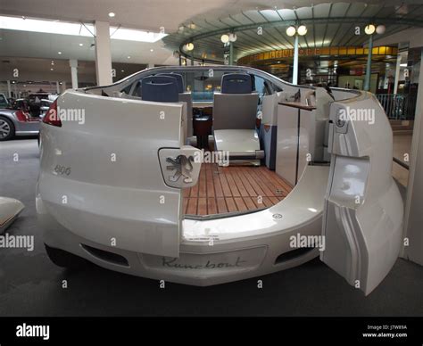 Peugeot 806 runabout -Fotos und -Bildmaterial in hoher Auflösung – Alamy