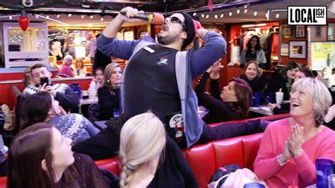 Ellens Stardust Diner In New York City Worth The Wait Youtube