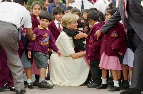 Diana De Gales Reina De La Solidaridad Foto