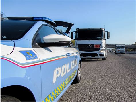 Operazione Roadpol Truck Bus La Polizia Stradale Per La Sicurezza