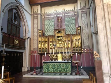 The Chancel At St Matthews Westminister