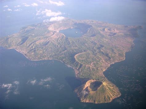 Underwater Taal Volcano Picture Volcano Erupt