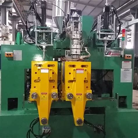 Extrudeuse Souffleuse DKB 8T Dongguan JinJun Machinery Co Ltd