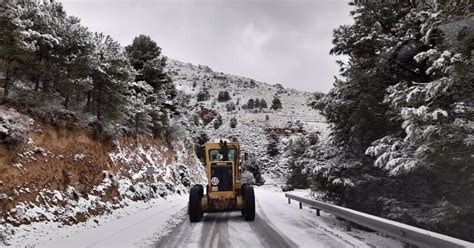 La Nieve Afecta A Cinco Carreteras De La Provincia De Almer A