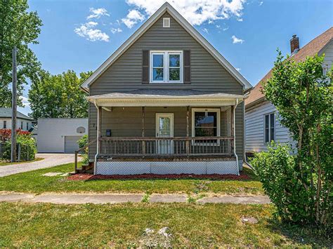 711 Lincoln Ave Lincoln Il 62656 Zillow