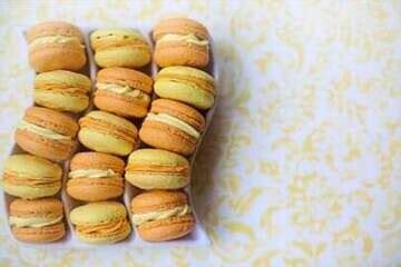 Saffron Macarons With White Chocolate Ganache Recipe Saffronstation