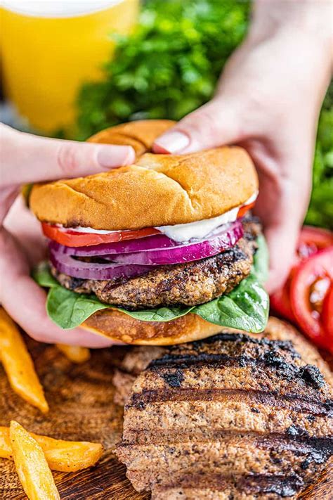 Juicy Grilled Turkey Burger Recipe