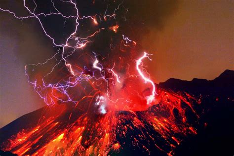 Lightning during volcanic eruptions may have sparked life on Earth | New Scientist