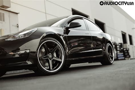 Lexani Wheels Savage Gloss Black With Chrome Ss Lip Lexani Tires