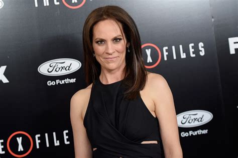 annabeth gish net worth