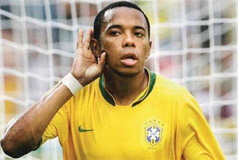 Caso Robinho STJ dá 15 dias para defesa do ex jogador contestar