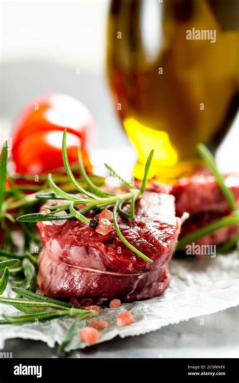 Raw Filet Mignon Hi Res Stock Photography And Images Alamy