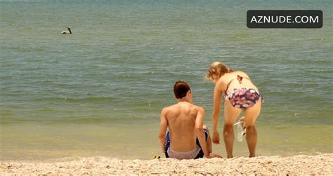 STILL GREEN NUDE SCENES AZNude