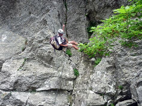 ESCALADE EN GRANDES VOIE ARRETE SUD OUEST DE LA VIALLAT Grande Voie