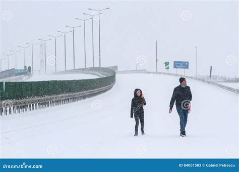 Road Closed in Winter Due To Snow Storm Editorial Stock Photo - Image of truck, avenue: 84001583