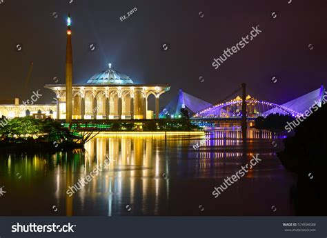 2,836 Putrajaya night view Images, Stock Photos & Vectors | Shutterstock