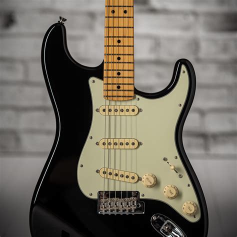 Fender American Professional Ii Stratocaster Maple Neck Black Sn