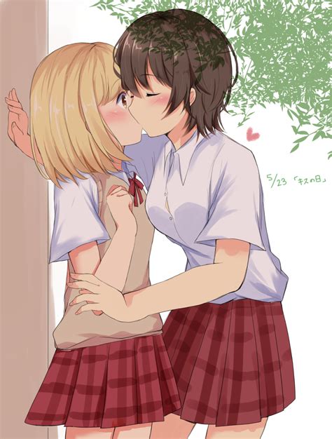 Kase Tomoka And Yamada Yui Asagao To Kase San Drawn By Yakata Mana