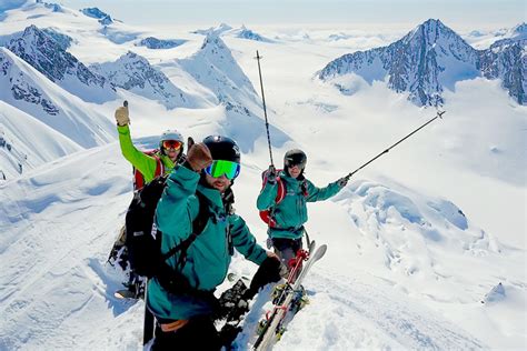 Alaskan Heli Skiing Packages | Premium Alaskan Skiing