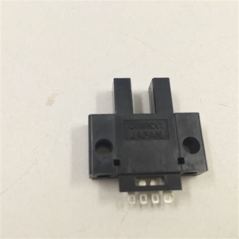 Pcs Omron Ee Sx Photoelectric Switch Sensor Ebay