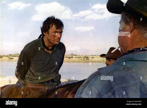 Clint Eastwood Hang Em High Hi Res Stock Photography And Images Alamy