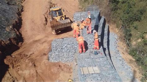 Br 265 E Br 267 Em Mg Recebem Obras De Manutenção Estradas