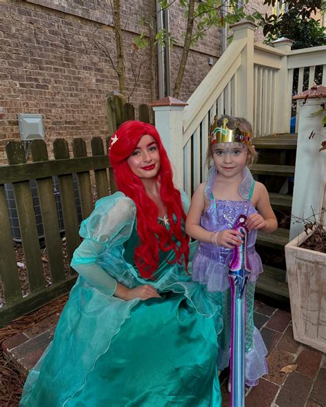 FRENCH DOOR ANTIQUES by Staci Thompson and Amy Lindsey