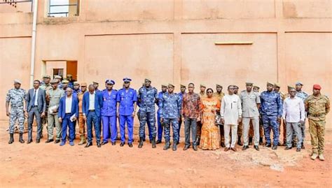 Gendarmerie Nationale 327 Nouveaux Officiers De Police Judiciaire