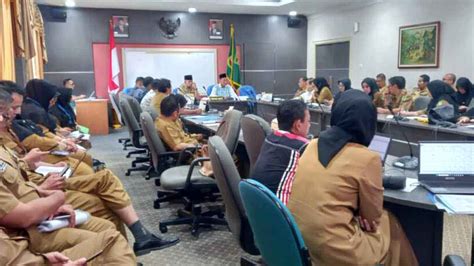 DPRD Kota Batam Gelar Rapat Pansus Pembahasan LKPJ Wali Kota Batam